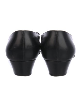 Ferragamo Vara Bow Accent Leather Flats