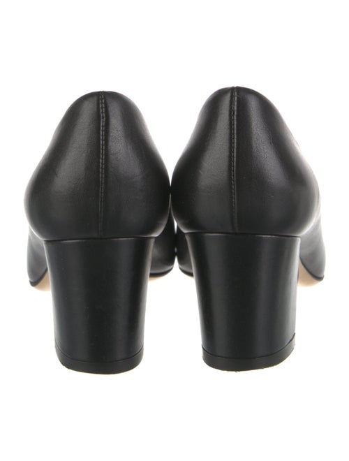 Ferragamo Vara Bow Accent Leather Pumps