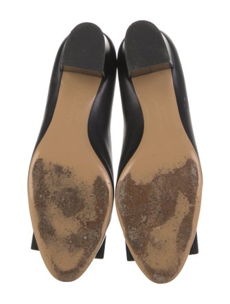 Ferragamo Vara Bow Accent Leather Pumps