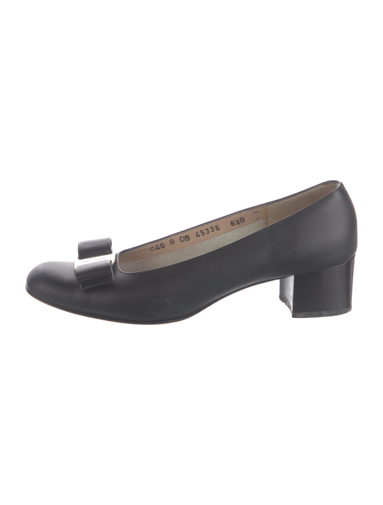 Ferragamo Leather Bow Accents Pumps