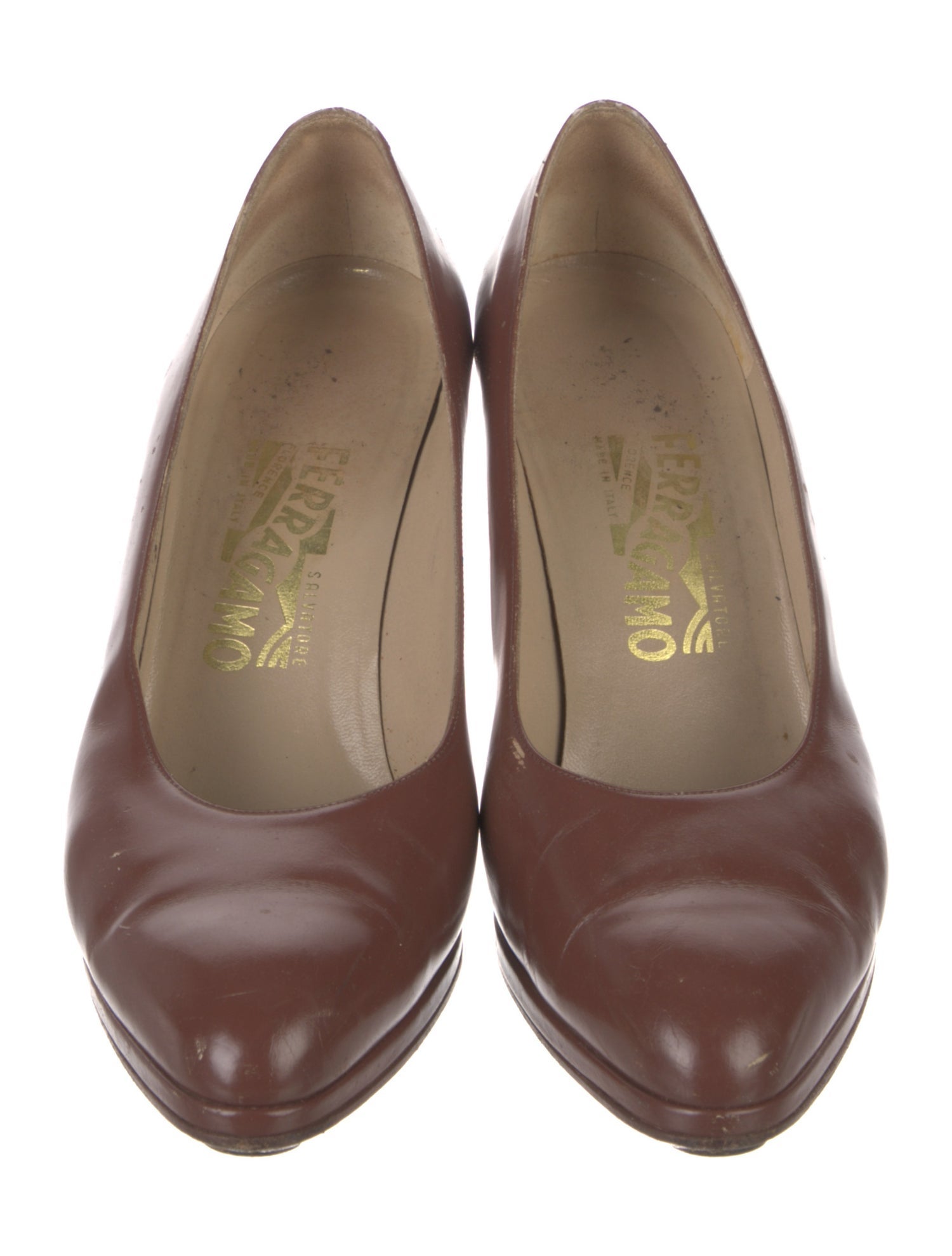 Ferragamo Leather Pumps