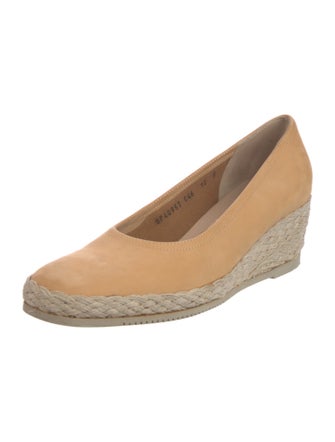 Ferragamo Suede Flats