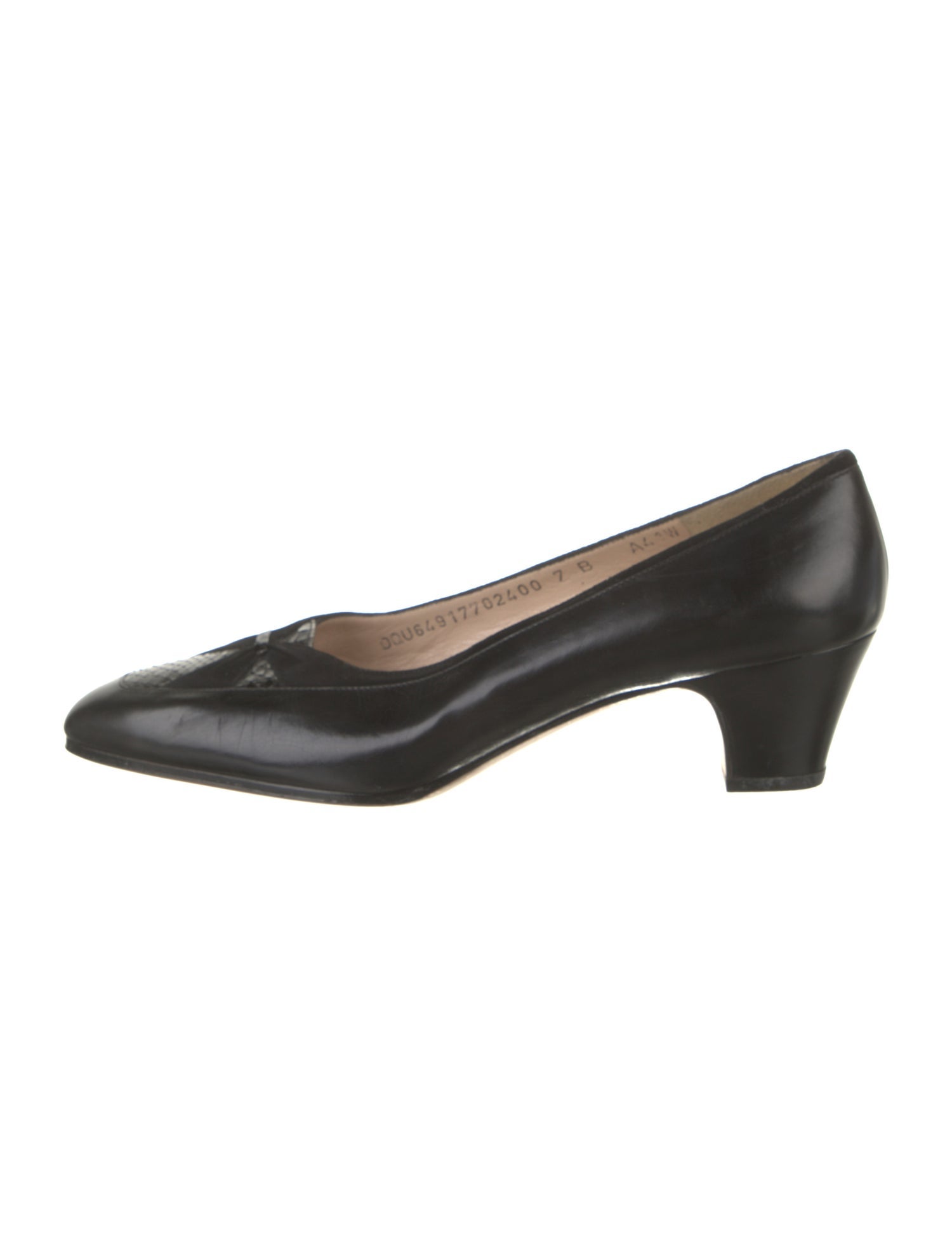 Ferragamo Leather Pumps