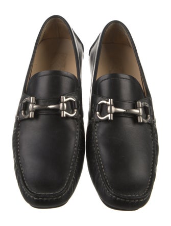 Ferragamo Leather Chain-Link Accents Loafers
