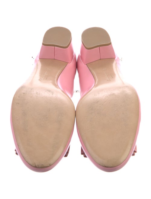 Ferragamo Leather Bow Accents Pumps
