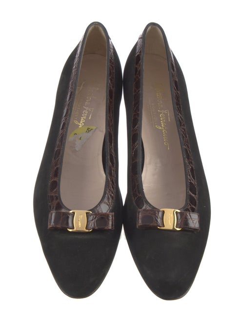 Ferragamo Vara Bow Accent Suede Ballet Flats