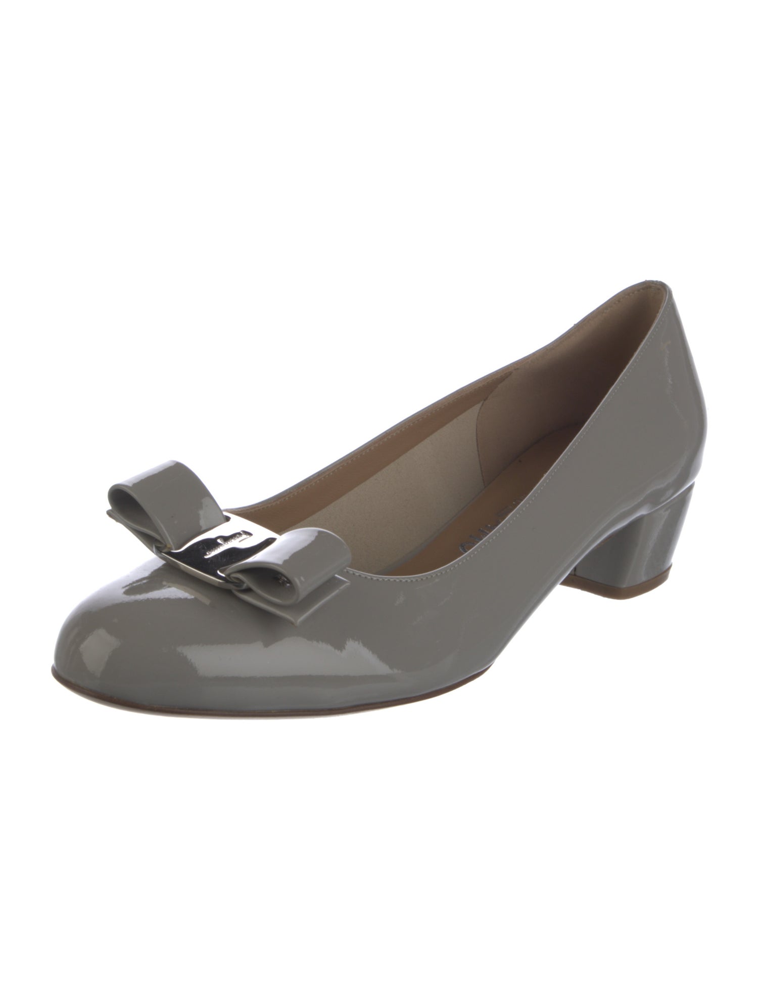 Ferragamo Vara Bow Accent Patent Leather Pumps