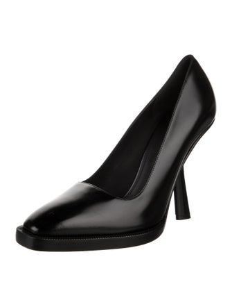 Ferragamo Leather Pumps