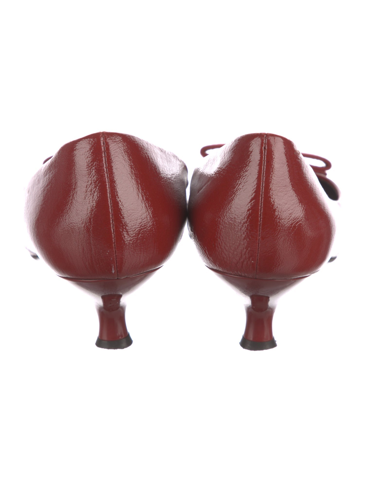 Ferragamo Vara Bow Accent Patent Leather Pumps