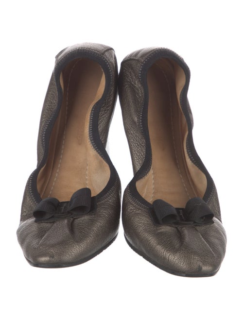 Ferragamo Leather Bow Accents Ballet Flats