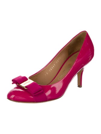 Ferragamo Vara Bow Accent Patent Leather Pumps