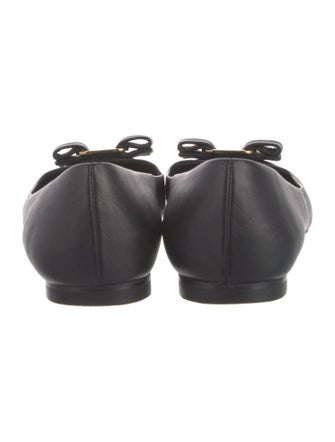 Ferragamo Vara Bow Accent Leather Flats