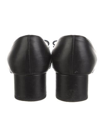 Ferragamo Leather Bow Accents Pumps