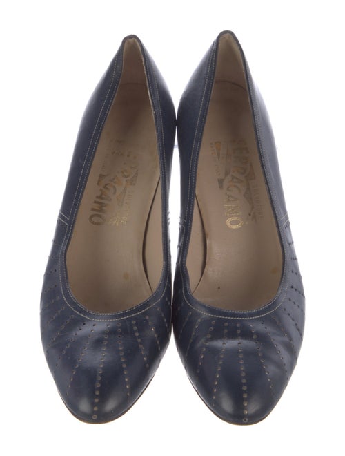 Ferragamo Leather Pumps