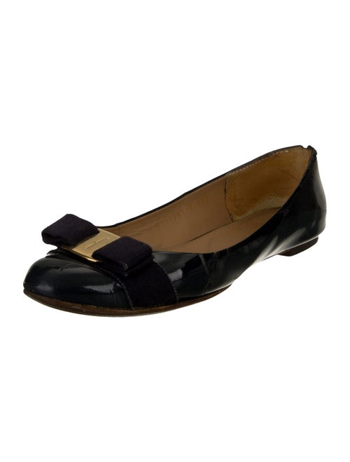 Ferragamo Vara Bow Accent Patent Leather Ballet Flats