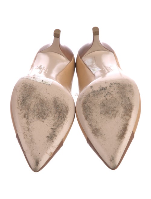 Ferragamo Leather Pumps