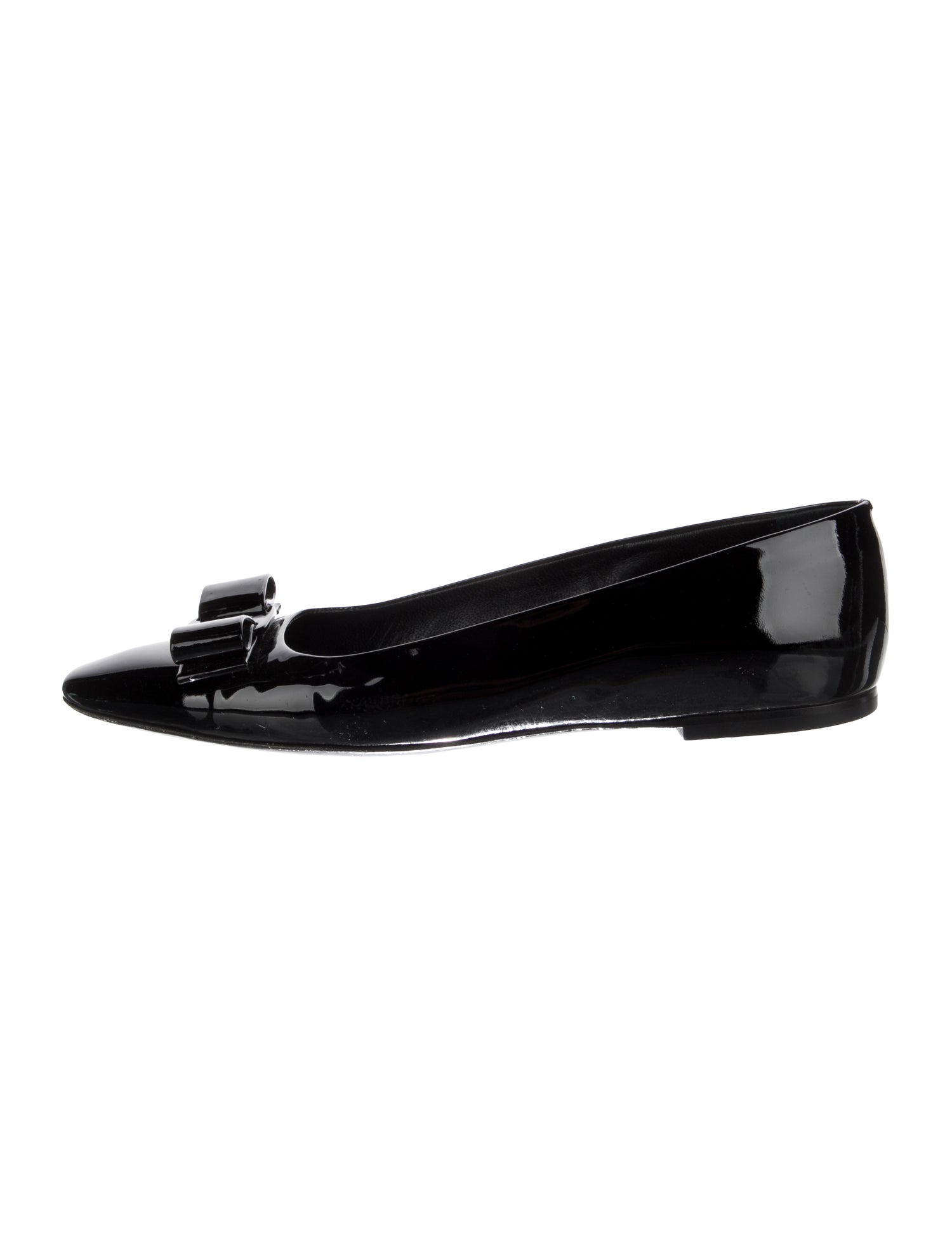 Ferragamo Vara Bow Accent Patent Leather Ballet Flats