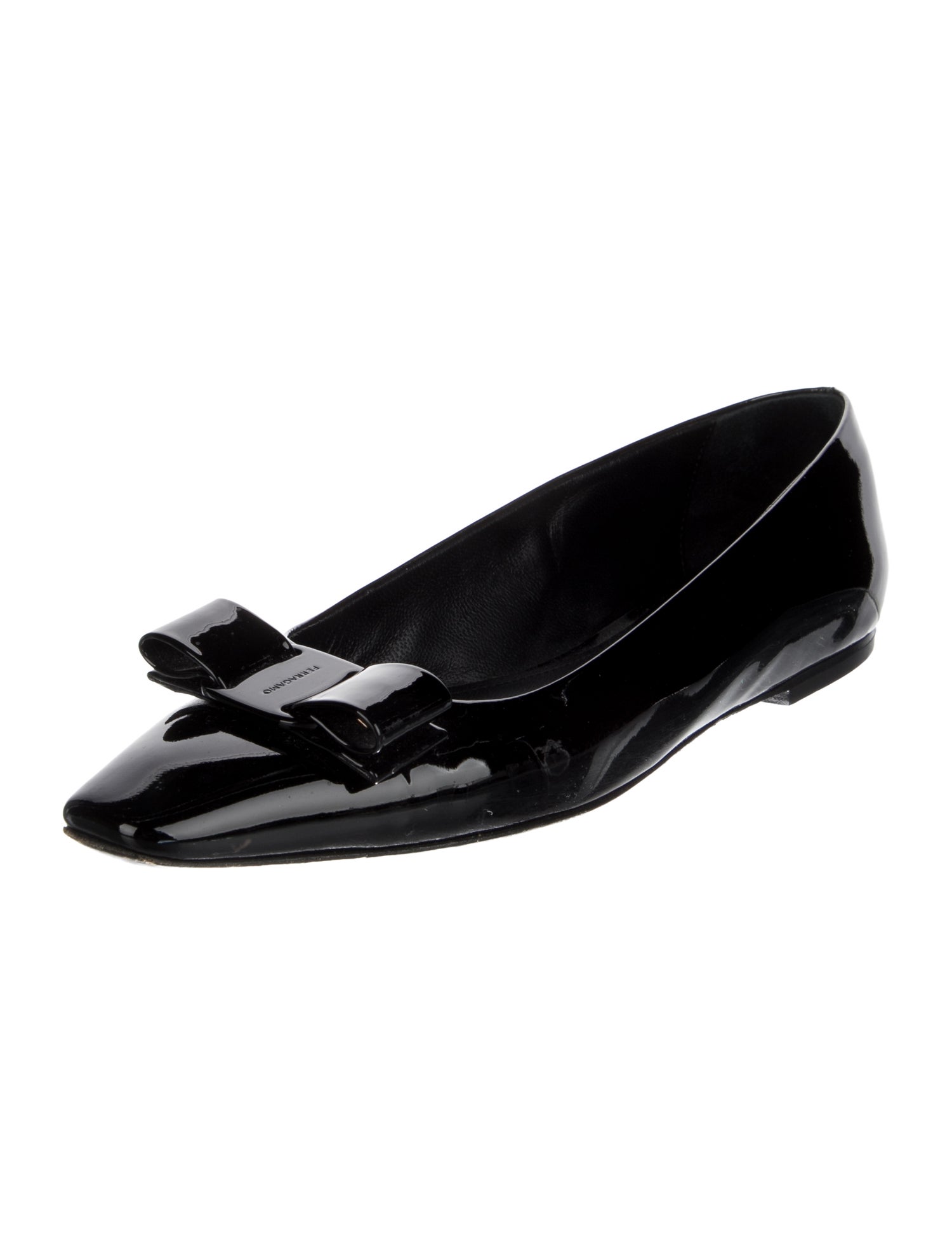 Ferragamo Vara Bow Accent Patent Leather Ballet Flats