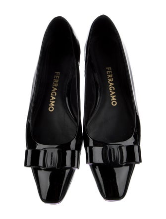 Ferragamo Vara Bow Accent Patent Leather Ballet Flats