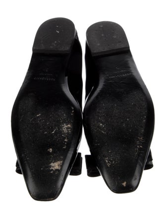 Ferragamo Vara Bow Accent Patent Leather Ballet Flats