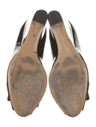 Ferragamo Patent Leather Bow Accents Pumps