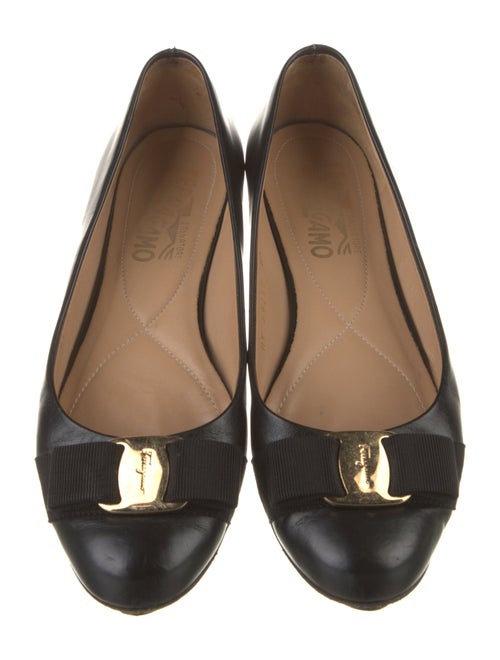 Ferragamo Vara Bow Accent Leather Ballet Flats