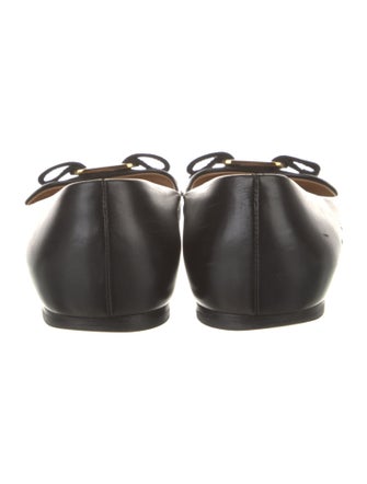 Ferragamo Vara Bow Accent Leather Ballet Flats