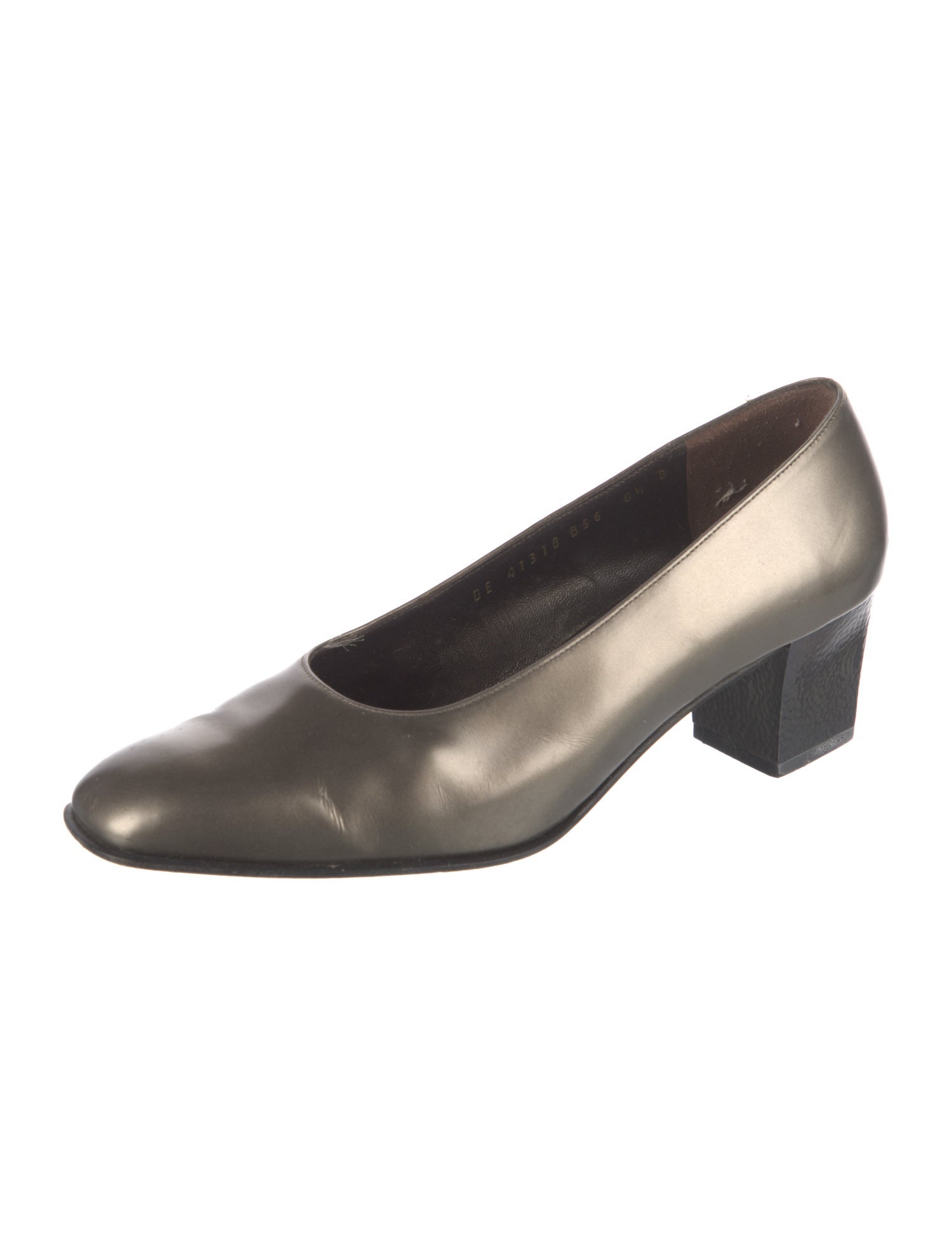 Ferragamo Leather Pumps