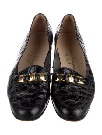 Ferragamo Gancini Logo Embossed Leather Loafers