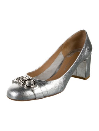 Ferragamo Gancini Logo Leather Pumps