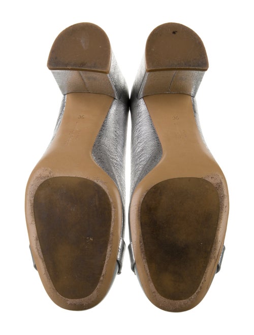 Ferragamo Gancini Logo Leather Pumps