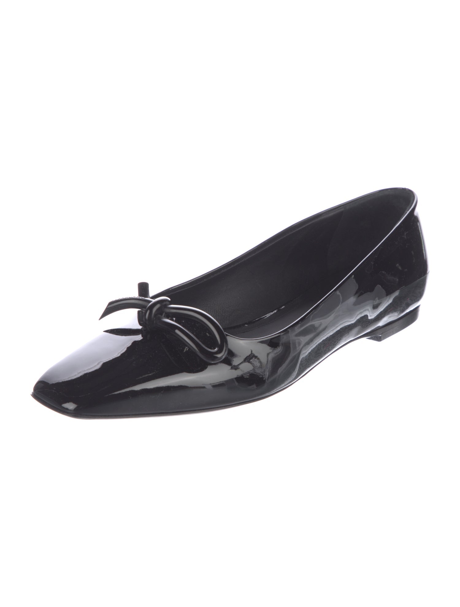 Ferragamo Interlocking CC Logo Patent Leather Ballet Flats