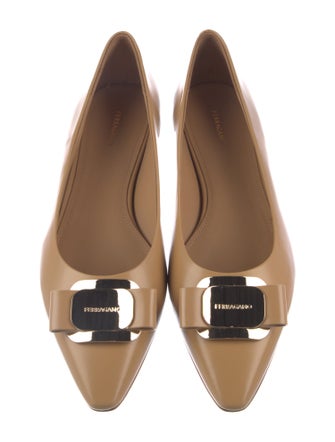 Ferragamo Vara Bow Accent Leather Ballet Flats