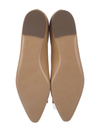 Ferragamo Vara Bow Accent Leather Ballet Flats