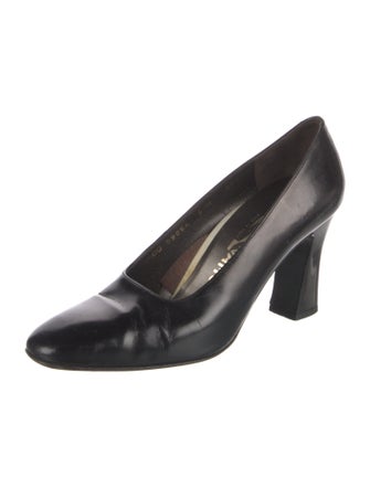 Ferragamo Leather Pumps