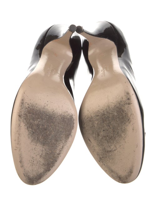 Ferragamo Vara Bow Accent Patent Leather Pumps