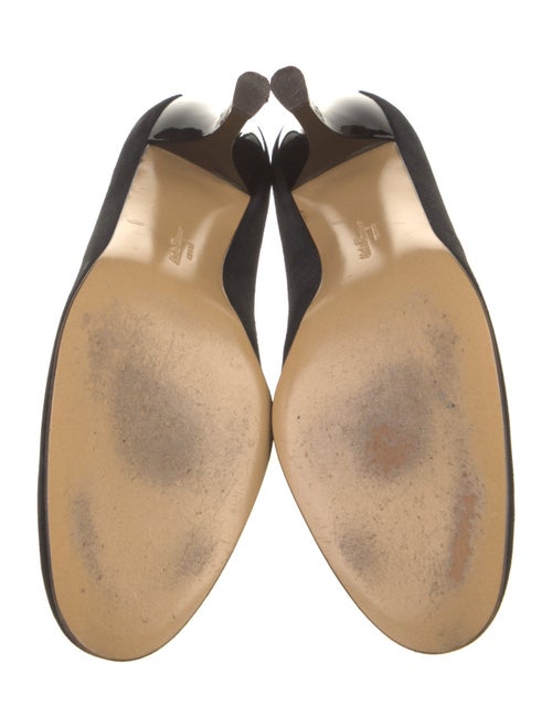 Ferragamo Suede Pumps