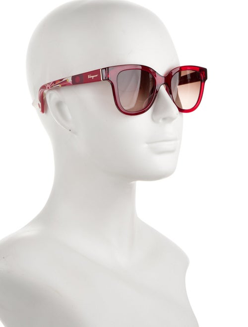 Ferragamo Wayfarer Gradient Sunglasses