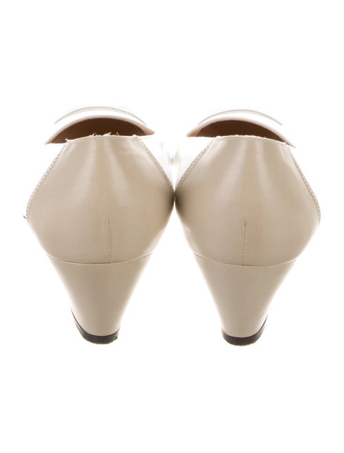 Ferragamo Leather Pumps