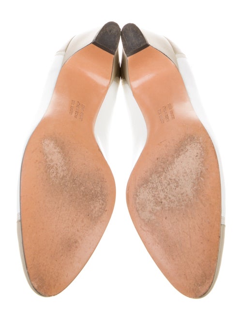 Ferragamo Leather Pumps