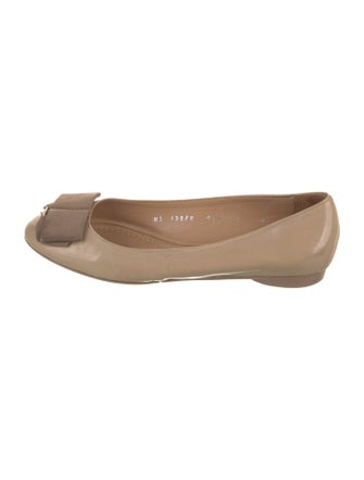 Ferragamo Vara Bow Accent Patent Leather Ballet Flats