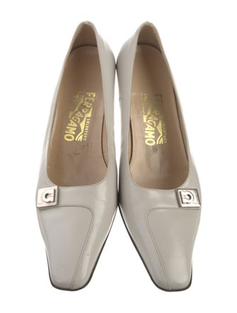 Ferragamo Leather Pumps