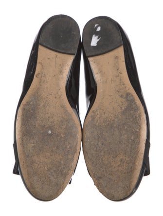 Ferragamo Vara Bow Accent Patent Leather Ballet Flats