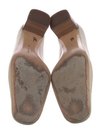 Ferragamo Leather Pumps