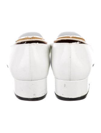 Ferragamo Gancini Logo Leather Ballet Flats