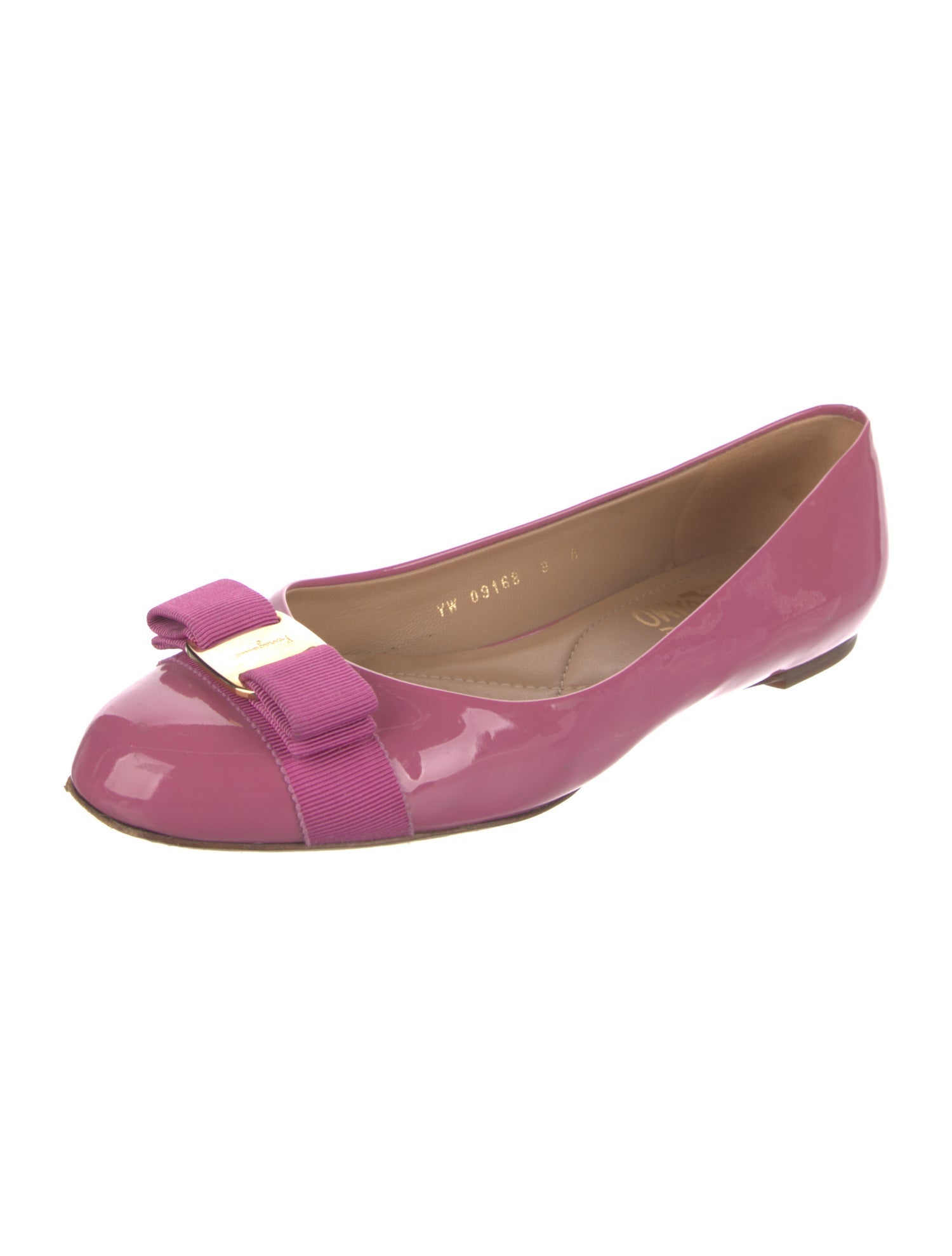 Ferragamo Vara Bow Accent Patent Leather Ballet Flats
