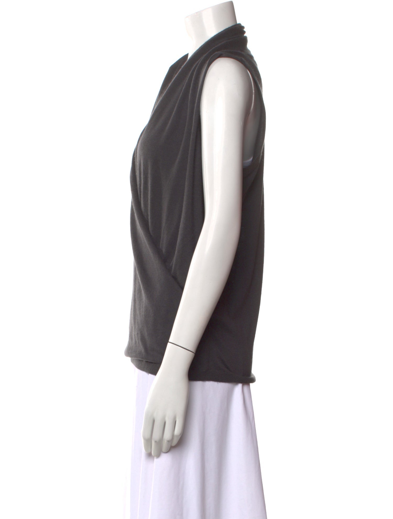 Frenckenberger Cashmere V-Neck Sweater w/ Tags