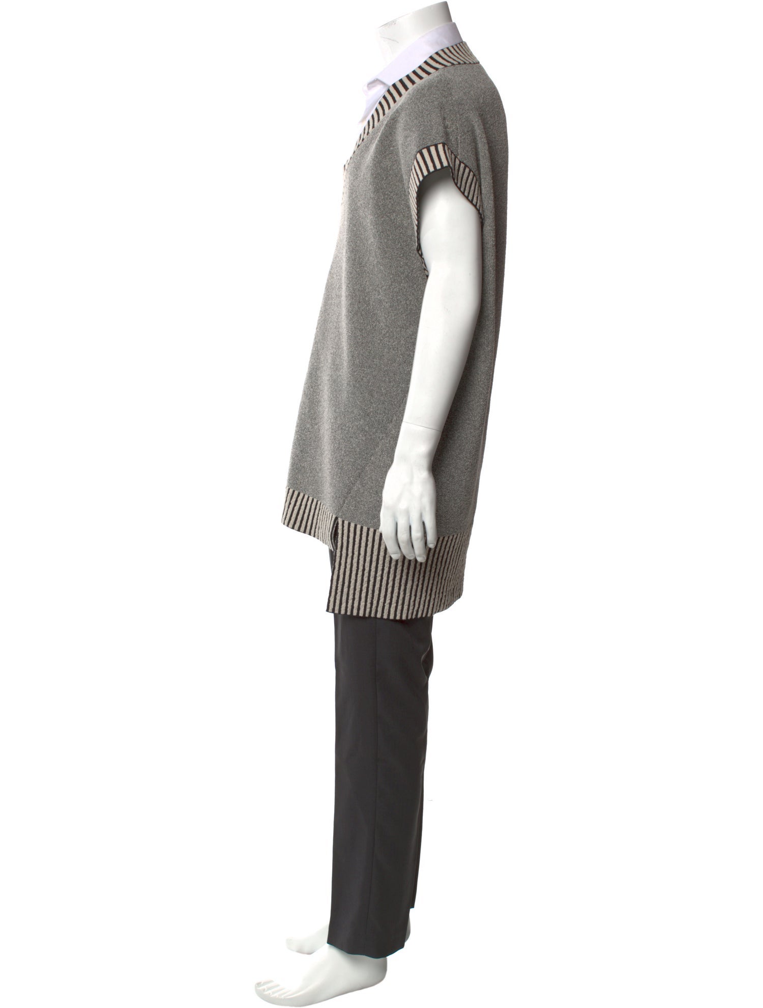 rito structure V-Neck Short Sleeve Sweater Vest