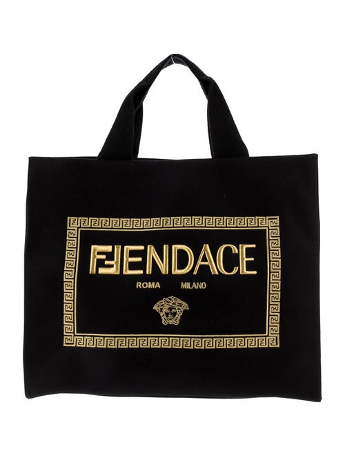 Fendace Grecca Tote 2022