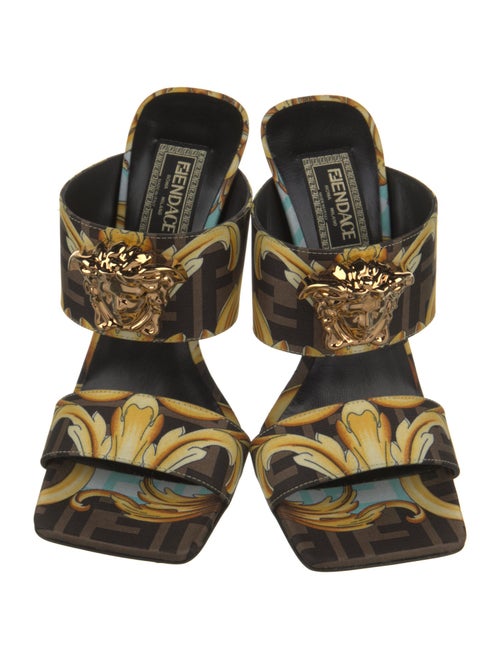 Fendace Zucca FF Logo Slides